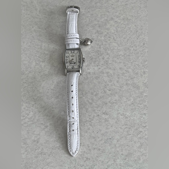 Juicy Couture White Watch with Puffed Heart Charm *Vintage* - Picture 2 of 8